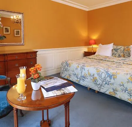 Hotel Chateau De L'ile 3*