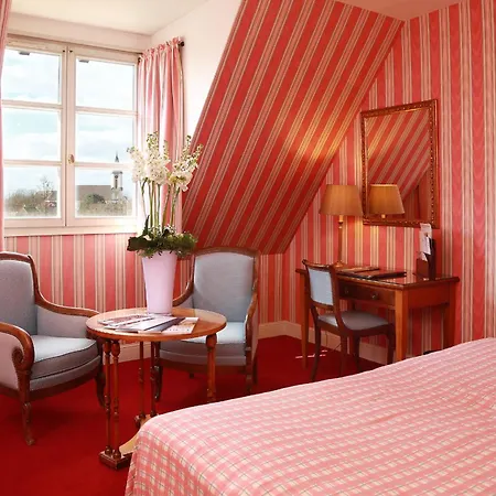 Hotel Chateau De L'ile 3*