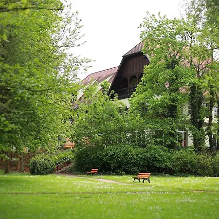 Chateau De L'ile Hotel 3*