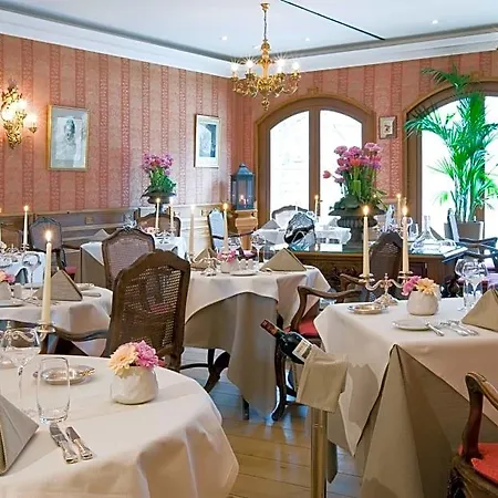 Chateau De L'ile 酒店 3*
