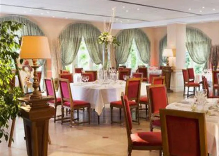 Chateau De L'ile Hotel 3*