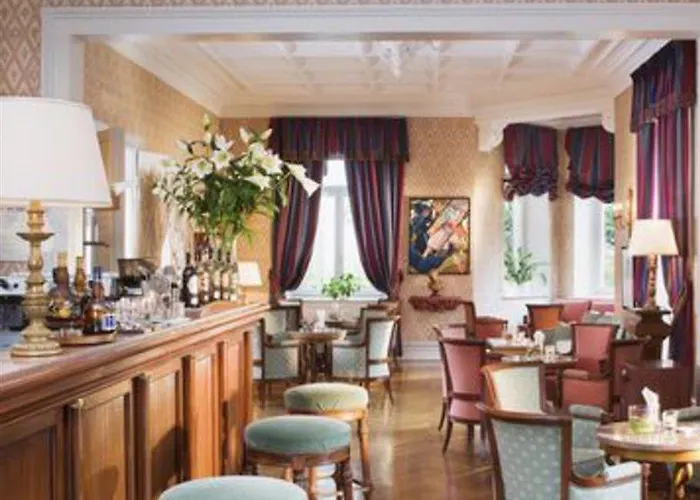 Hotel Chateau De L'ile 3*